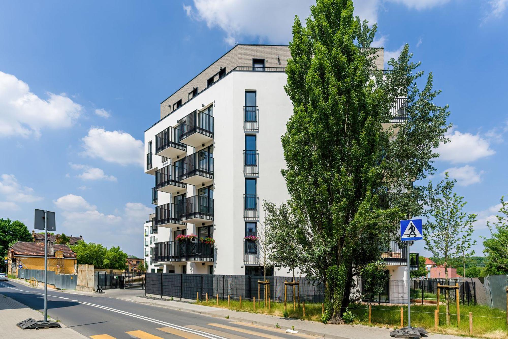 Esencja Apartments With Free Parking Garbary 104 By Renters Poznan Exterior photo