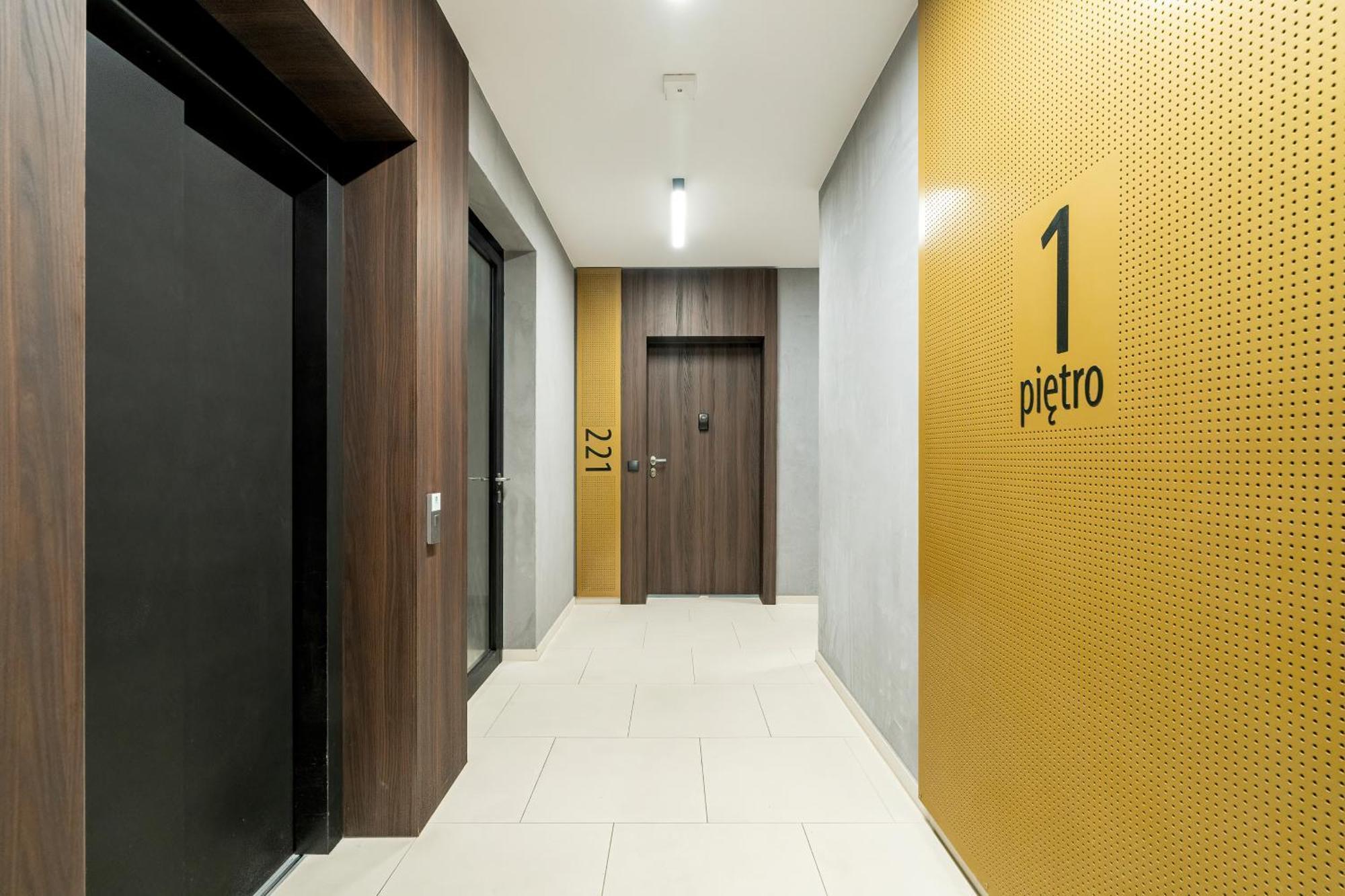 Esencja Apartments With Free Parking Garbary 104 By Renters Poznan Exterior photo